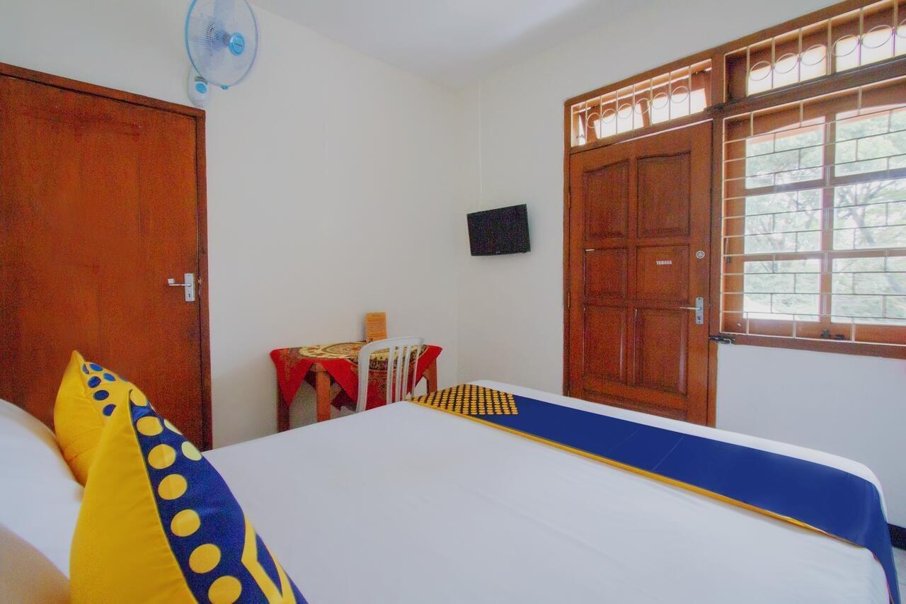 Spot On 3218 Bee Palm Family Syariah Hotell Malang Exteriör bild