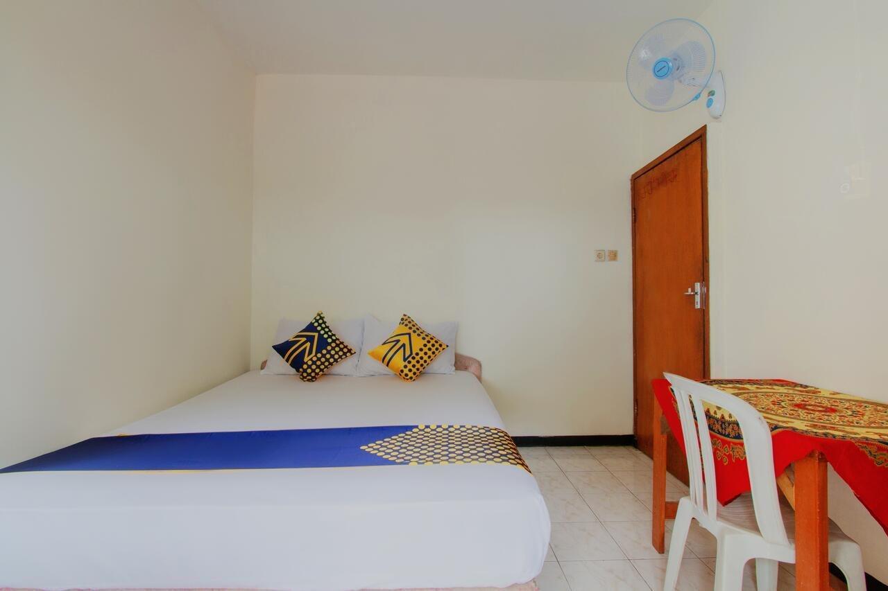 Spot On 3218 Bee Palm Family Syariah Hotell Malang Exteriör bild